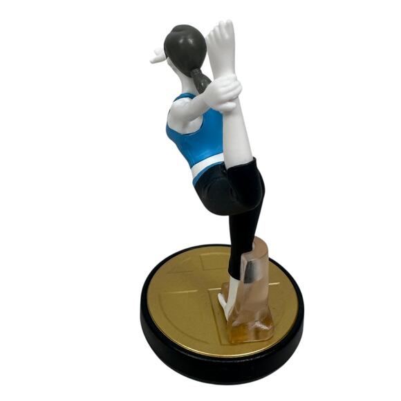 Nintendo Amiibo Super Smash Bros. Wii Fit Trainer Figure 4" Loose Collectible - Picture 4 of 7